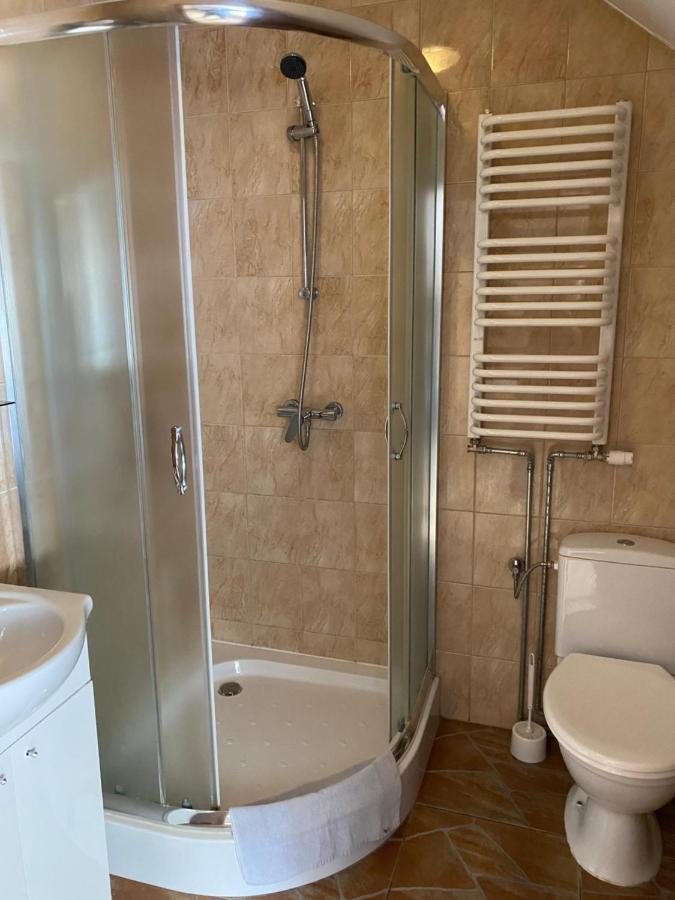 Hotel Babie Lato à Leśna Extérieur photo